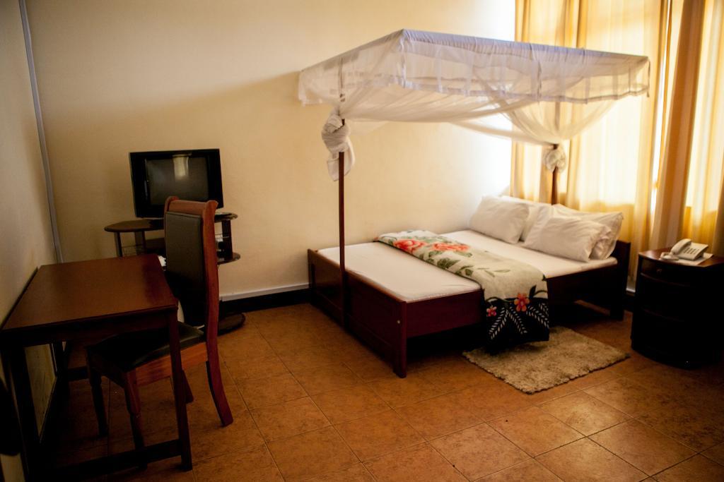 Stella Maris Lodge Moshi Habitación foto